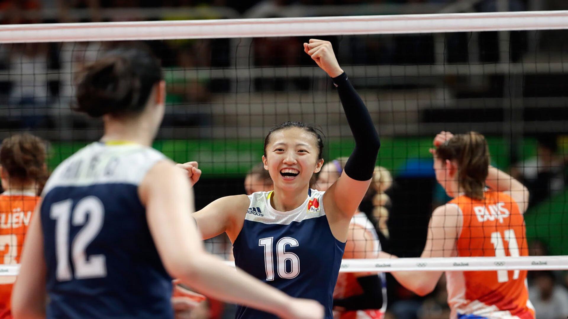 纳达尔鏖战五盘险胜德约科维奇，法网半决赛上演史诗级对决
